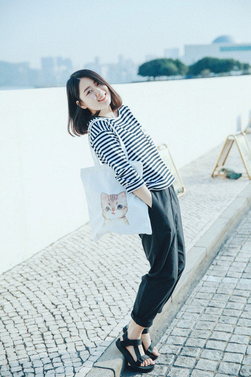 开云体育网页版入口-特色足球文化在国际博览会上亮相，推进文化交流与合作，足球文化馆