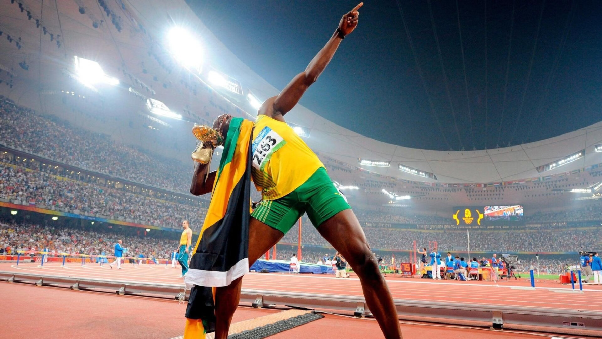 “霍斯特在南非队的表现持续亮眼，成为防守焦点”